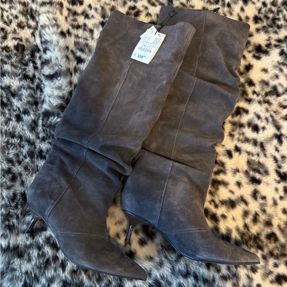 Zara Brown Suede Kitten Heel Boots - Picture 2 of 5